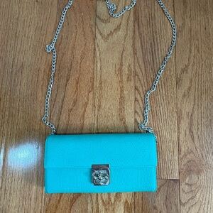 Cross body purse